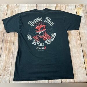 Mens Vintage Y2K Pirana Z Racing Gear T Shirt Black Size Large
